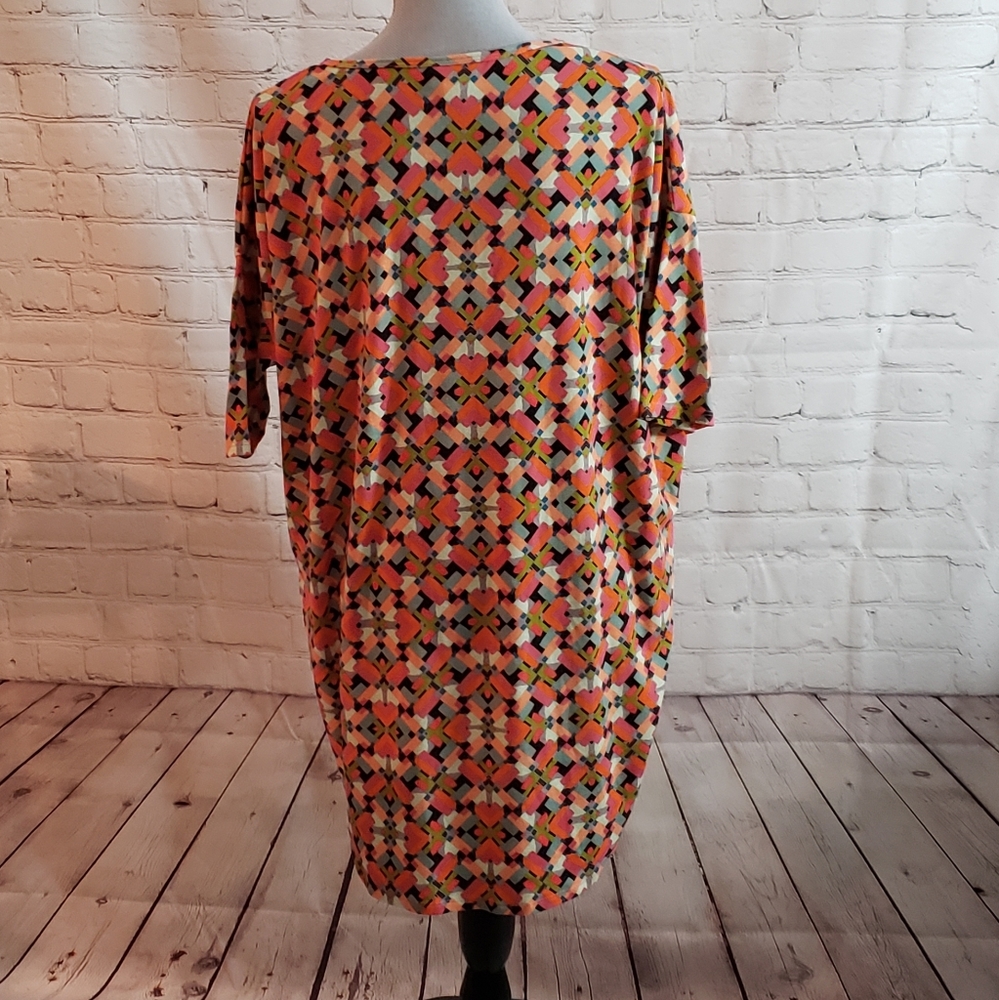 Lularoe Irma Top Sz Small - Picture 2 of 7